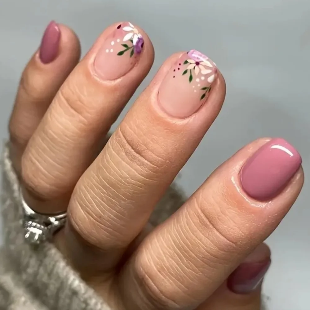 24 Pieces Fake Press On Nails